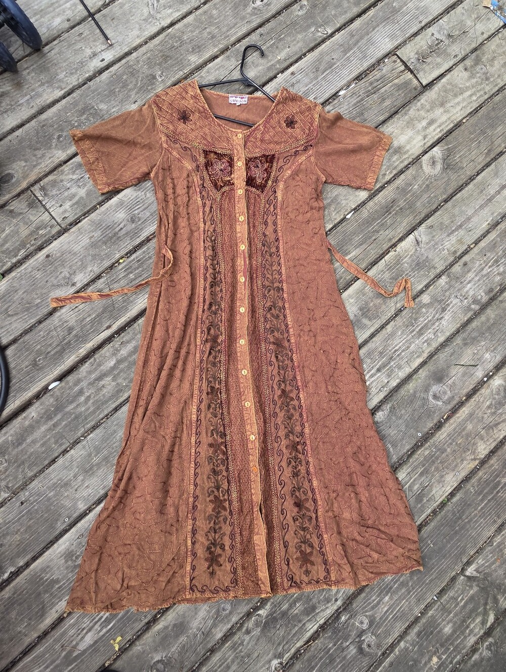 Genuine 70s VTG Boho 100% Cotton Button Front Embroidered Maxi Dress Brown Large